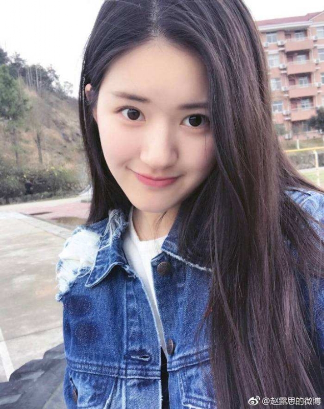 筱青的第一张照片--昆明相亲服务中心