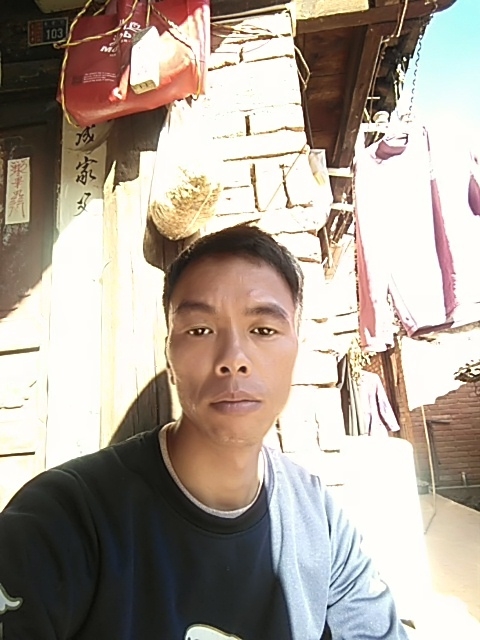 等会就睡的第一张照片--昆明相亲服务中心