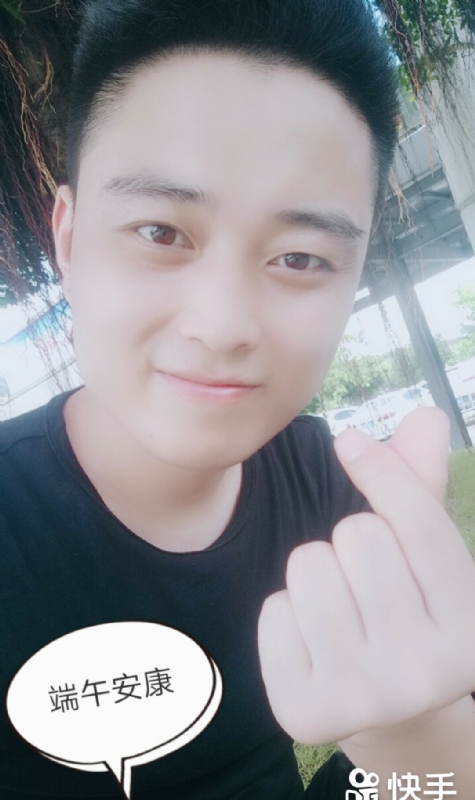 温暖的陈公子的第一张照片--昆明相亲服务中心