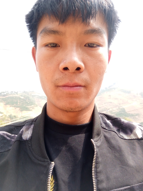 唐伟的第一张照片--昆明相亲服务中心