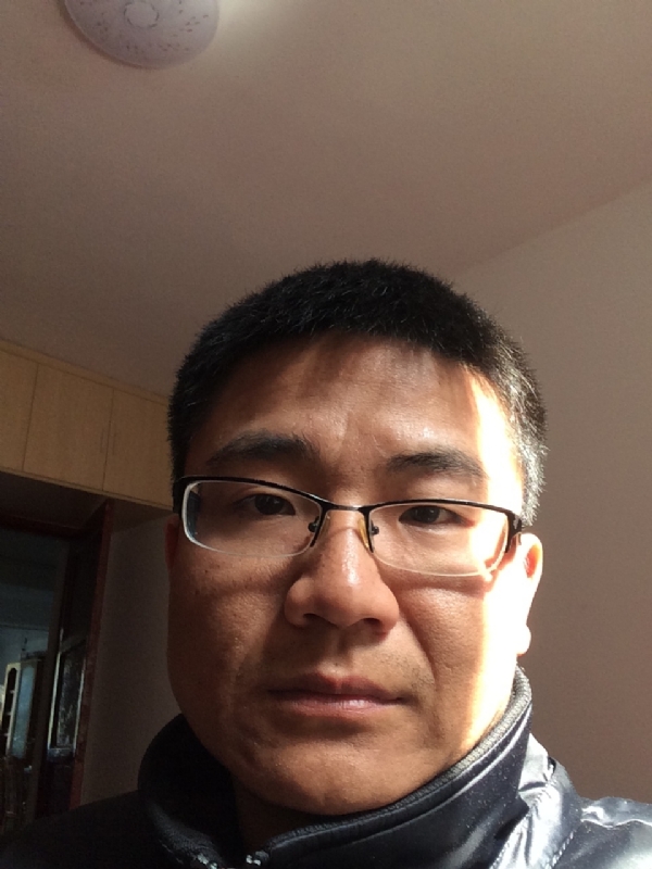 余浩浩的第一张照片--昆明相亲服务中心