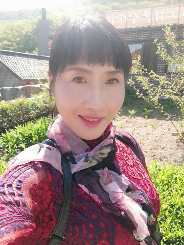 艳阳高照的第一张照片--昆明相亲服务中心