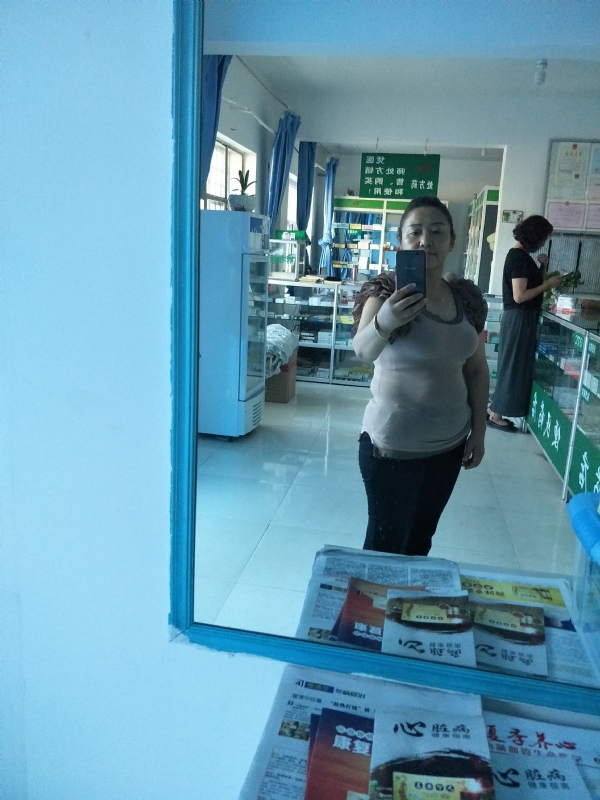 龙丹花的第一张照片--昆明相亲服务中心