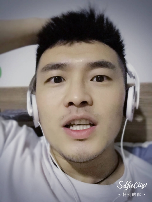 开心最好的第一张照片--昆明相亲服务中心