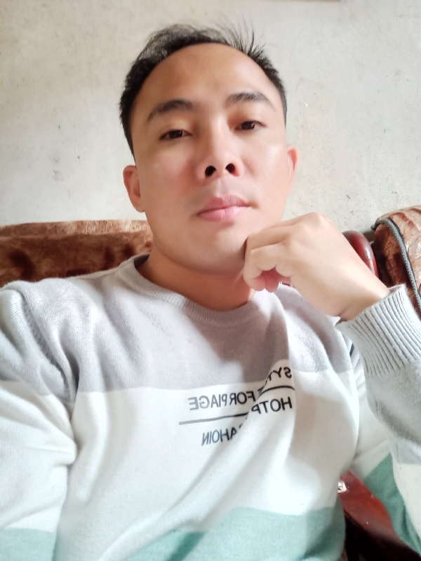 回忆起来的第一张照片--昆明相亲服务中心