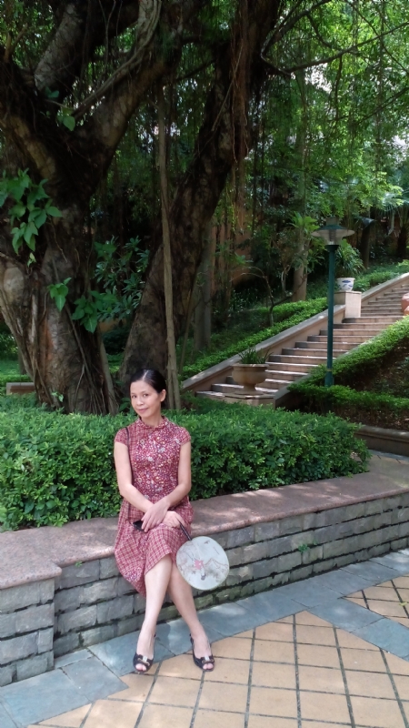 丹草雨田的第一张照片--昆明相亲服务中心