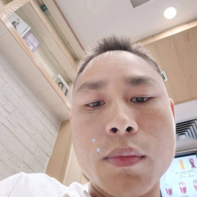 帅了几十年的第一张照片--昆明相亲服务中心