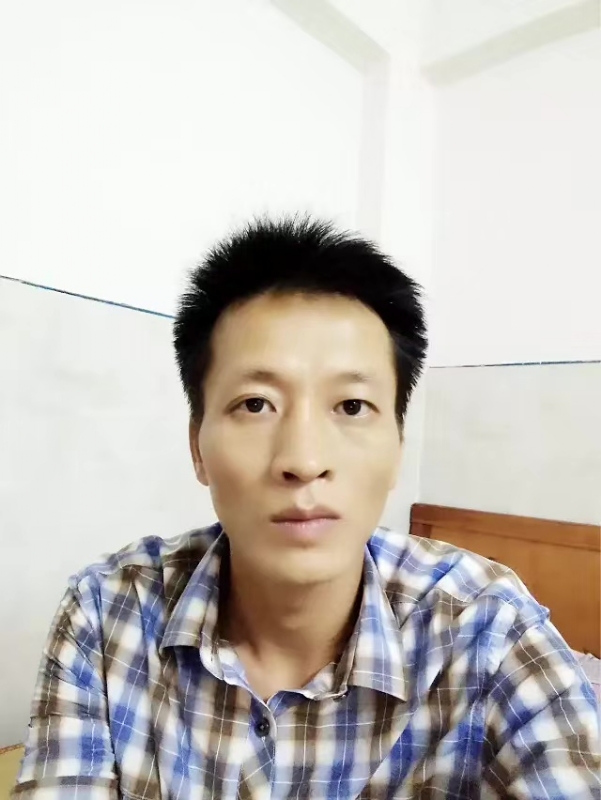 流年未亡的第一张照片--昆明相亲服务中心