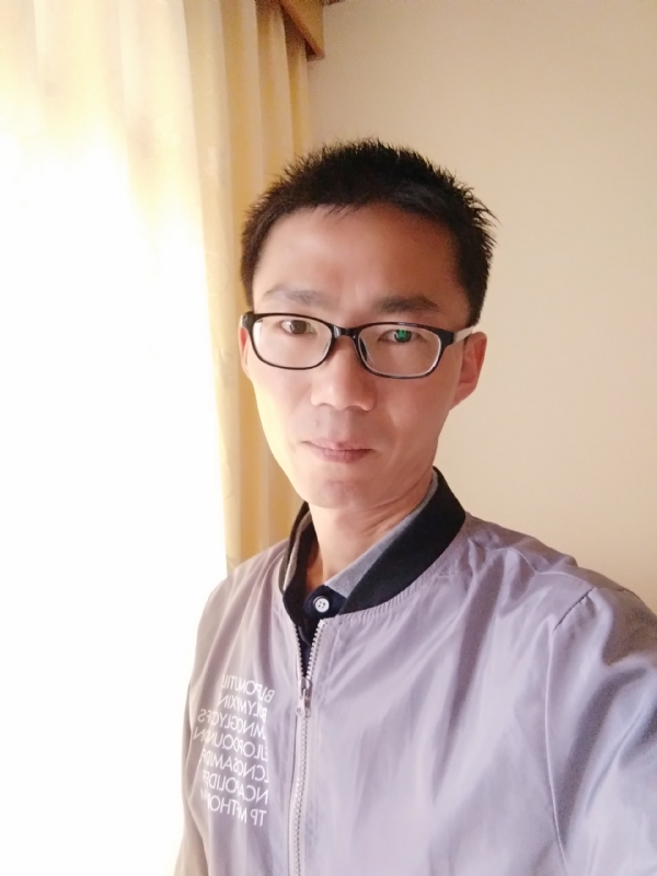 平凡的风的第二张照片--昆明相亲服务中心