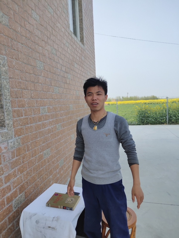 雷的第一张照片--昆明相亲服务中心