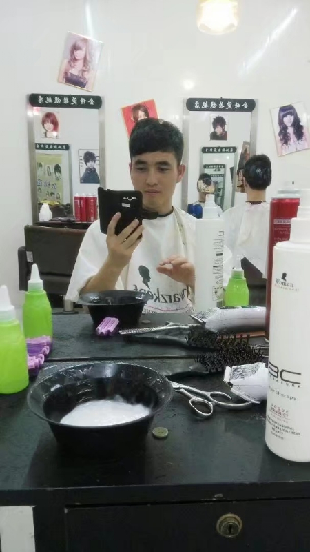 牛郎的第二张照片--昆明相亲服务中心