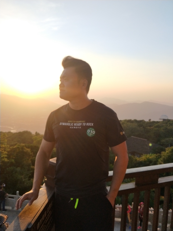 自律的第一张照片--昆明相亲服务中心