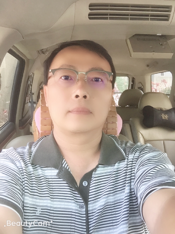 棄天帝的第一张照片--昆明相亲服务中心