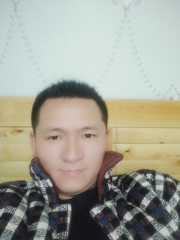 寻找一个真实的她的第一张照片--昆明相亲服务中心