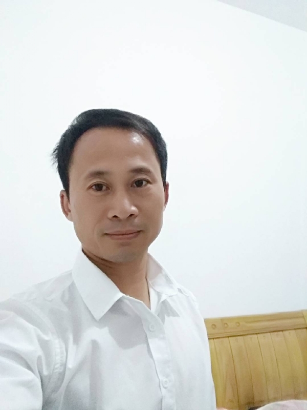 在疼你的第一张照片--昆明相亲服务中心