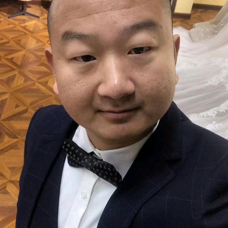 展翅高飞的第一张照片--昆明相亲服务中心