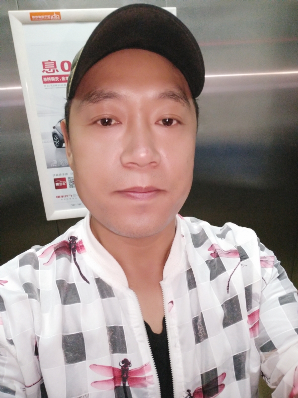 hainy的第一张照片--昆明相亲服务中心