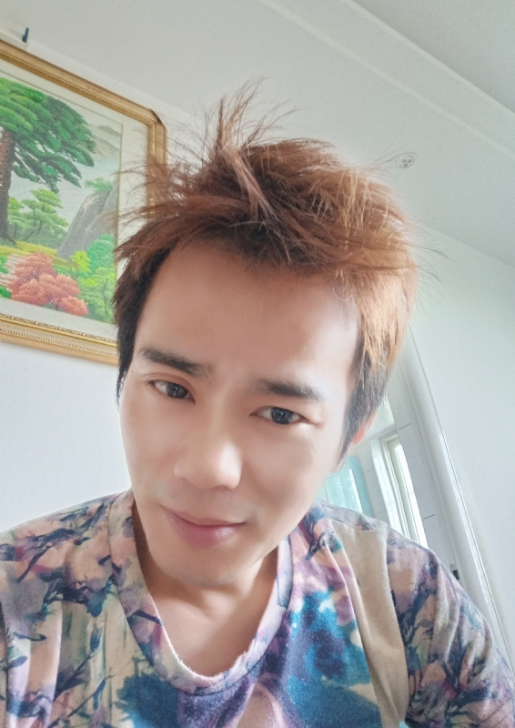 时间让我变傻的第三张照片--昆明相亲服务中心