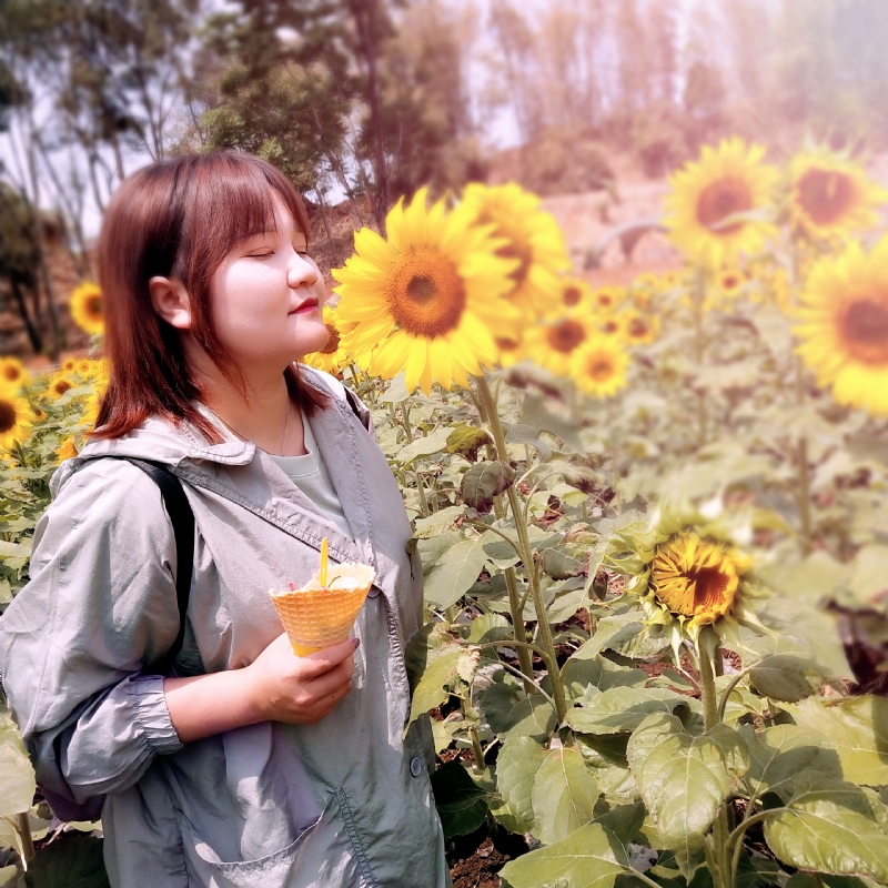 小茶的第二张照片--昆明相亲服务中心