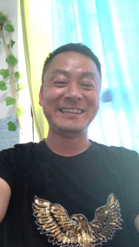 大海的第一张照片--昆明相亲服务中心