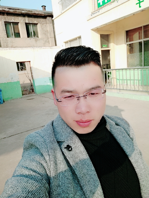 舍得的第一张照片--昆明相亲服务中心