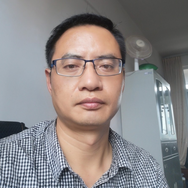 深情久伴的第一张照片--昆明相亲服务中心