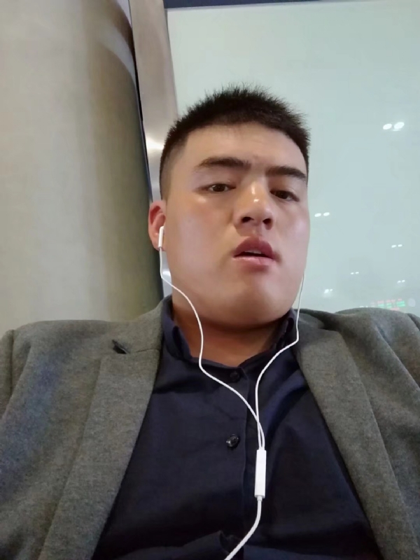 崩沙卡拉卡的第二张照片--昆明相亲服务中心