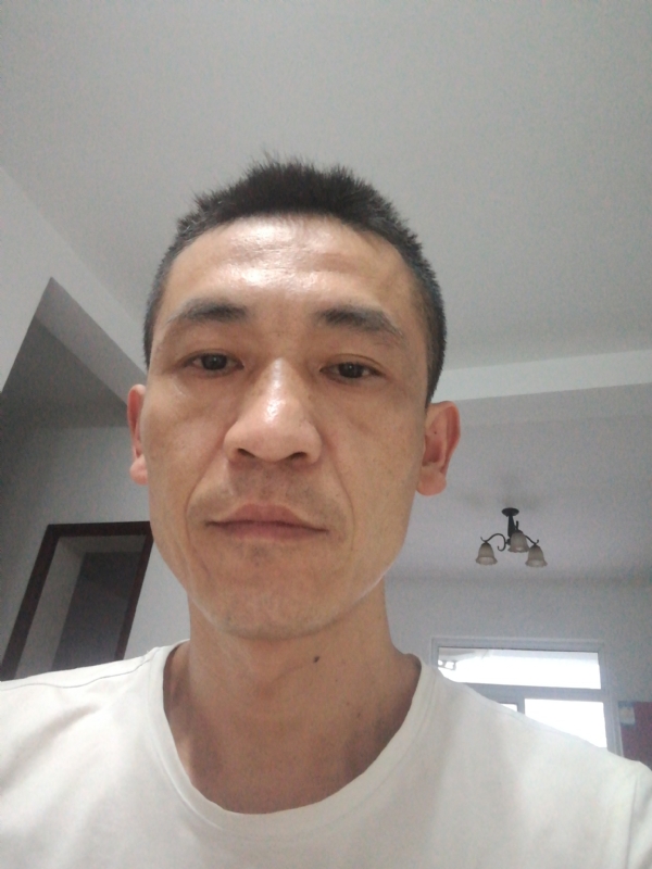 找老伴的第一张照片--昆明相亲服务中心