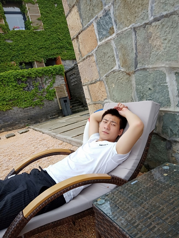 真心寻找另一半的第一张照片--昆明相亲服务中心