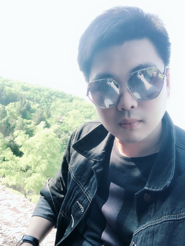 刁雅楠的第一张照片--昆明相亲服务中心