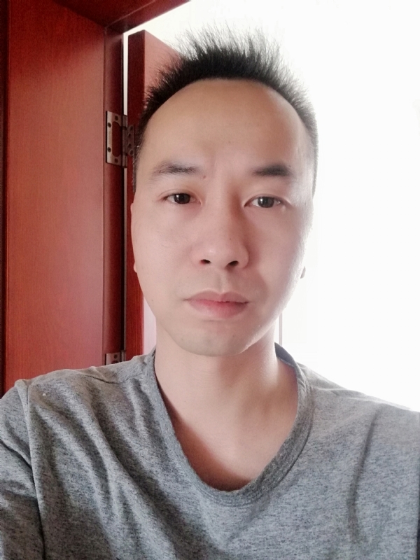 超级大混球的第二张照片--昆明相亲服务中心