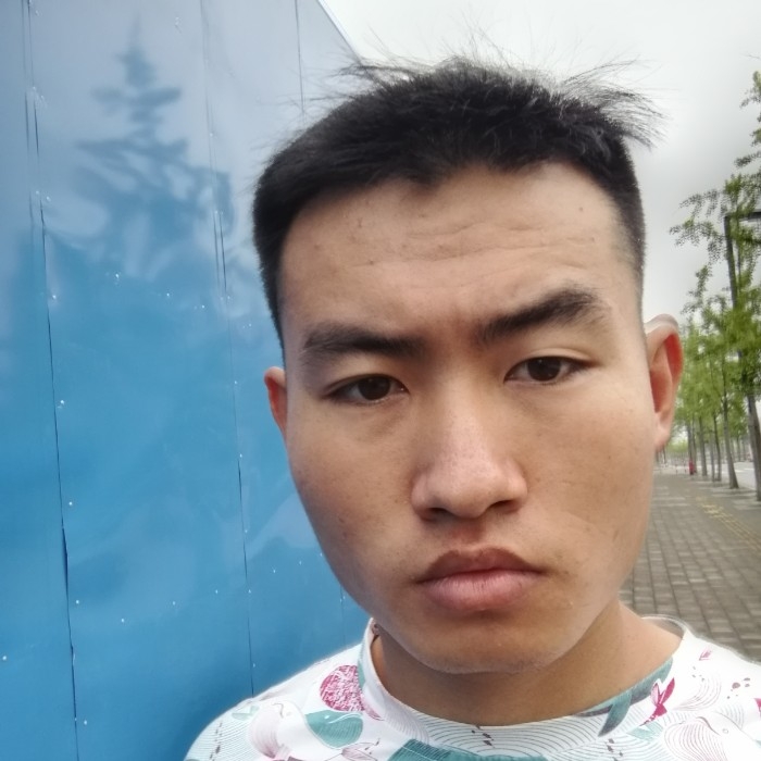 爱一个哦的第一张照片--昆明相亲服务中心