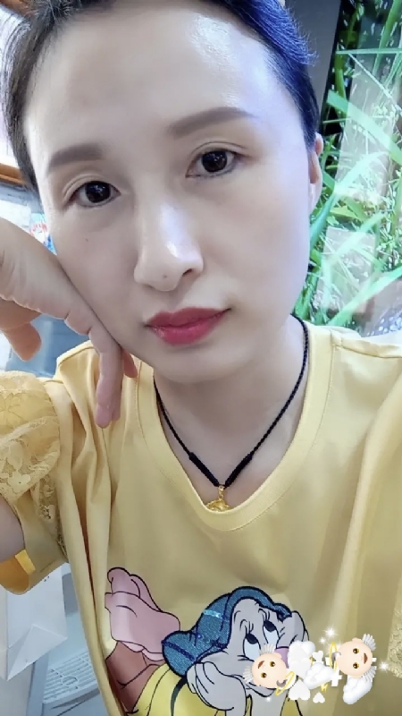 桃子的第二张照片--昆明相亲服务中心