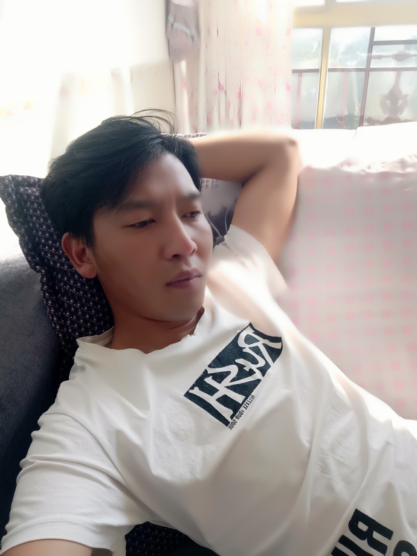 大通的第一张照片--昆明相亲服务中心