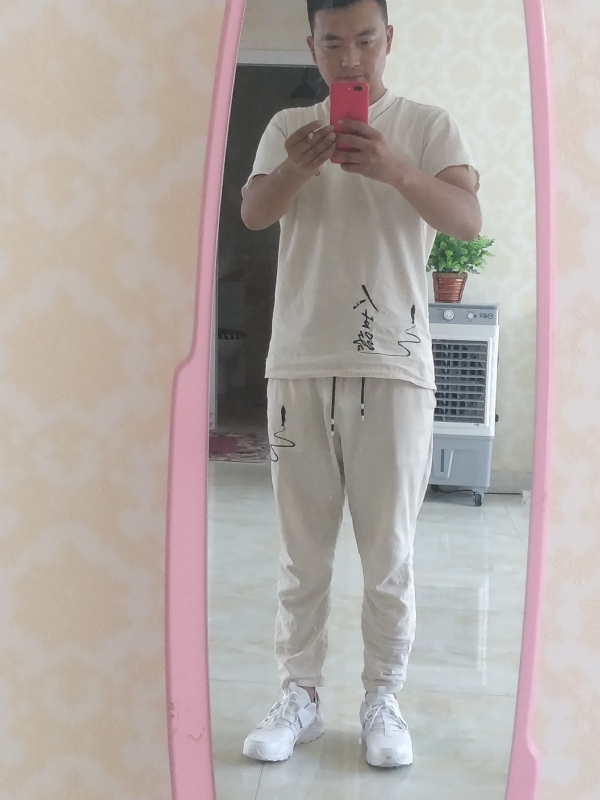 一天一根烟的第一张照片--昆明相亲服务中心