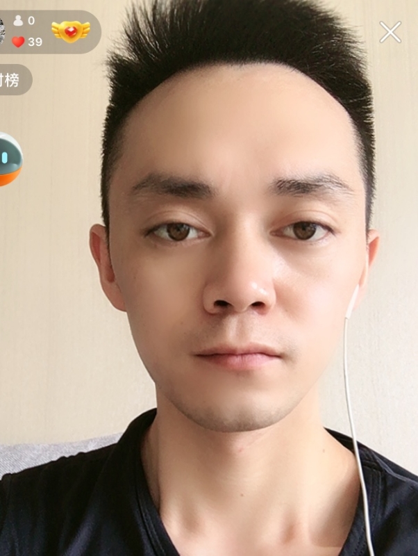 游爽的第一张照片--昆明相亲服务中心