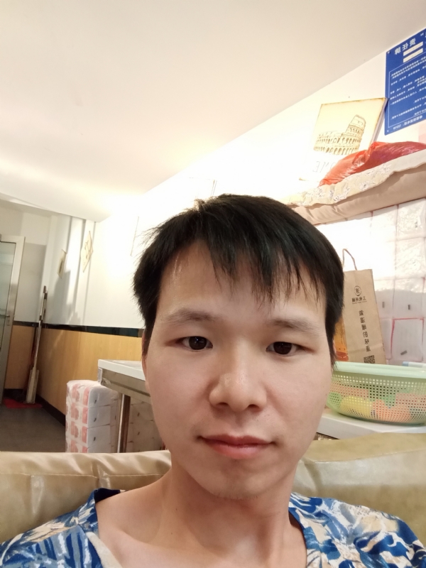 万里无云的第一张照片--昆明相亲服务中心