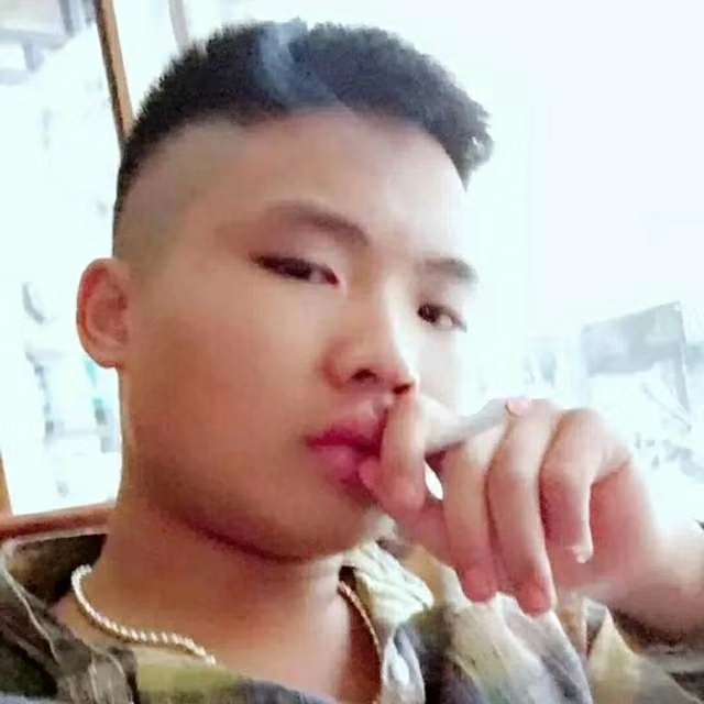 比比曾_的第一张照片--昆明相亲服务中心