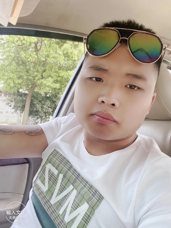 比比曾_的第四张照片--昆明相亲服务中心