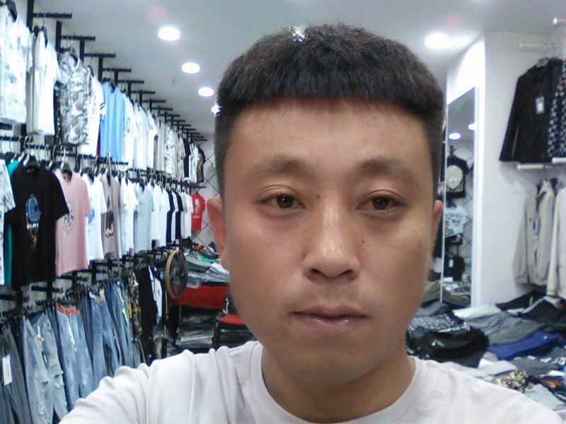 冰冷的心的第二张照片--昆明相亲服务中心