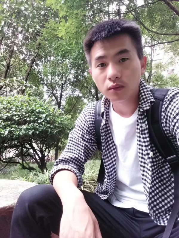 小杨的第一张照片--昆明相亲服务中心