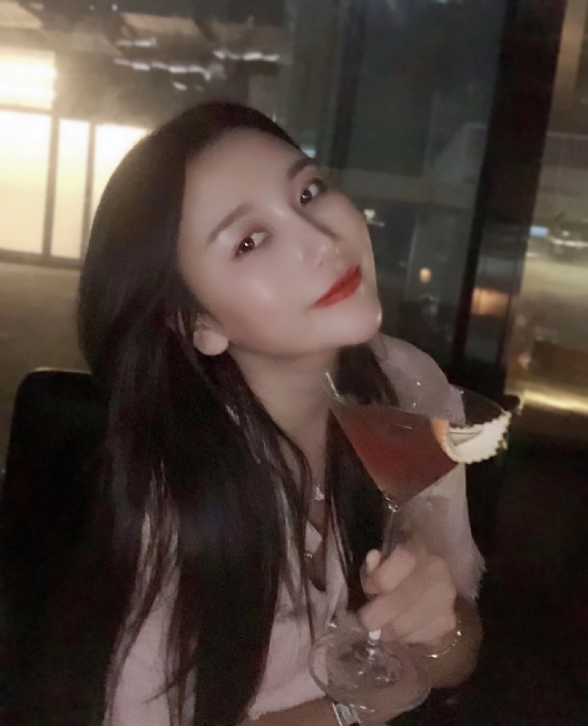 嫣然的第一张照片--昆明相亲服务中心