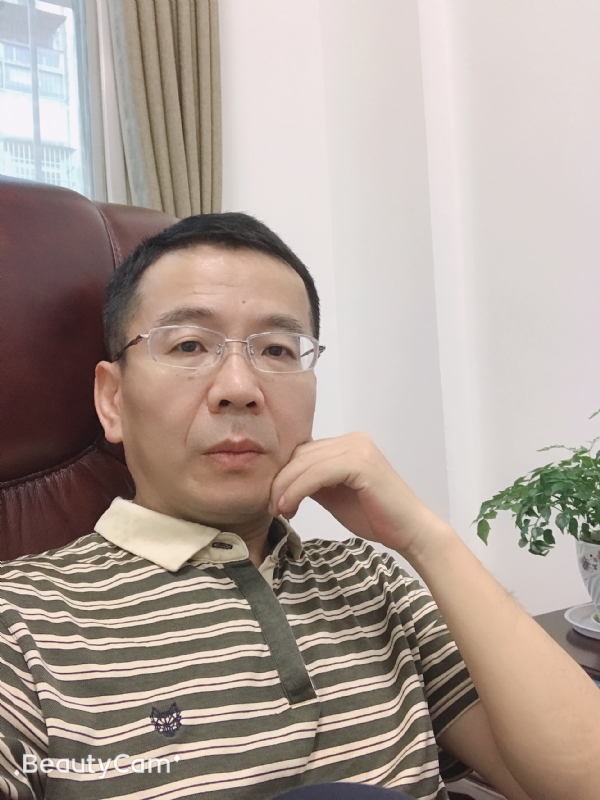 屯里的富豪的第二张照片--昆明相亲服务中心