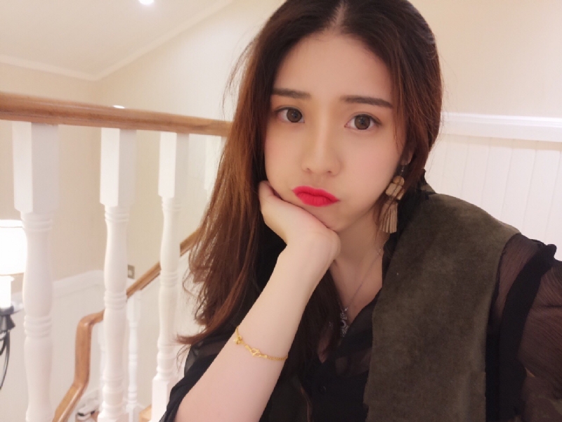 陈怡的第一张照片--昆明相亲服务中心