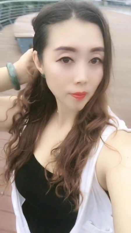 雨蝶的第三张照片--昆明相亲服务中心