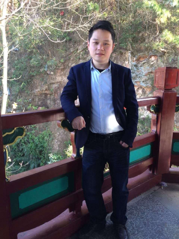 tang的第二张照片--昆明相亲服务中心