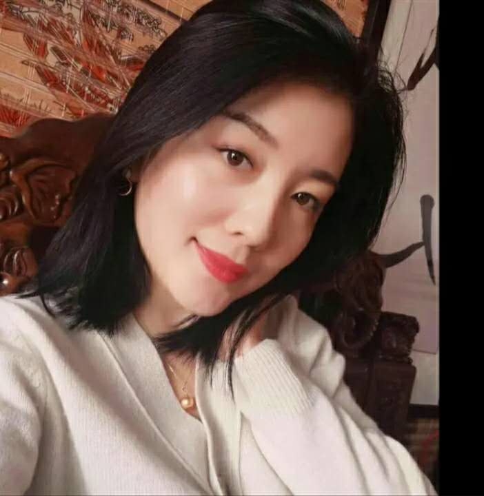 陈旧的第一张照片--昆明相亲服务中心