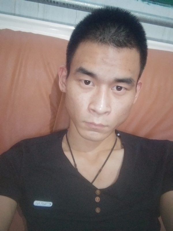 单身狗一枚的第二张照片--昆明相亲服务中心