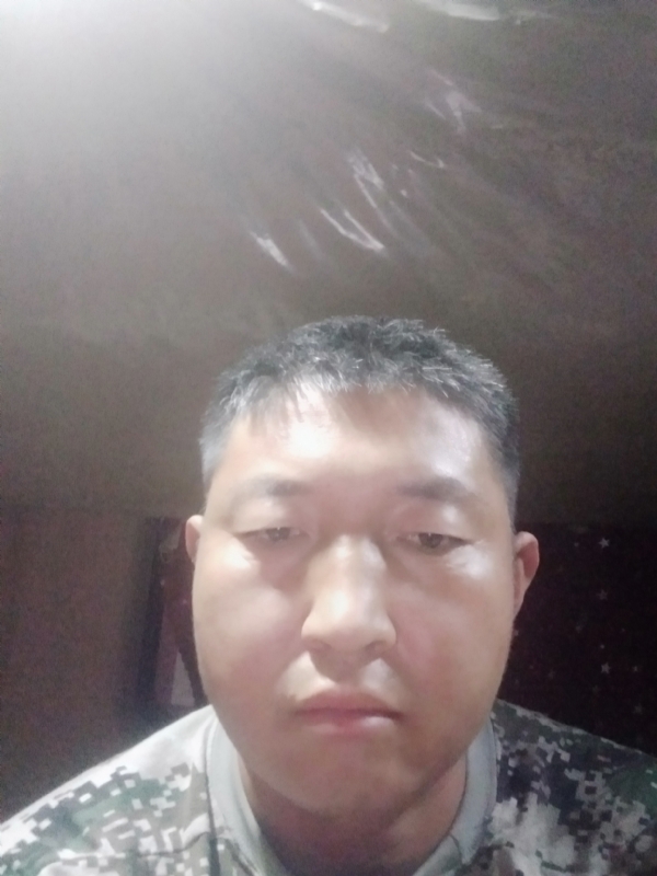 雪山浪子的第一张照片--昆明相亲服务中心