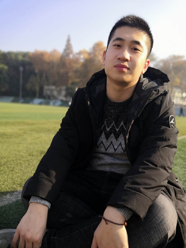 你是猪猪的第一张照片--昆明相亲服务中心